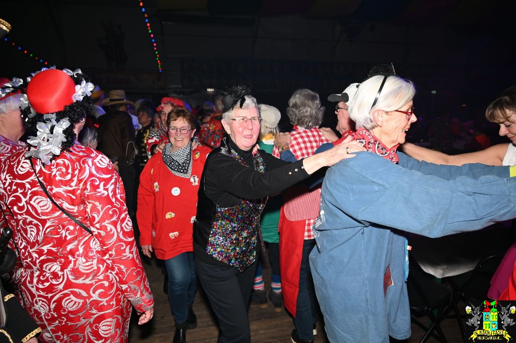 ../Images/Senioren carnaval 2024 465.jpg